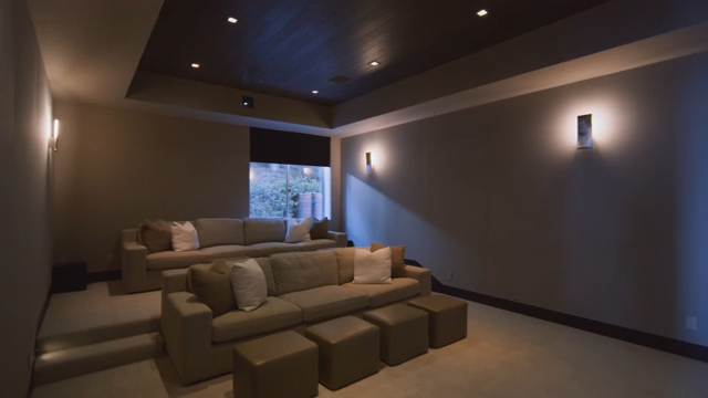 Outdoor TVs: How to Build a Premium Patio Entertainment Space
